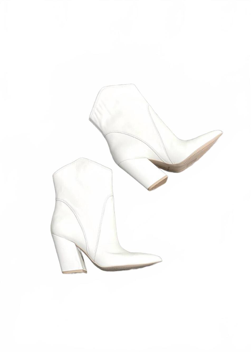 NEW DOLCE VITA women's western inspired bootie in ivory